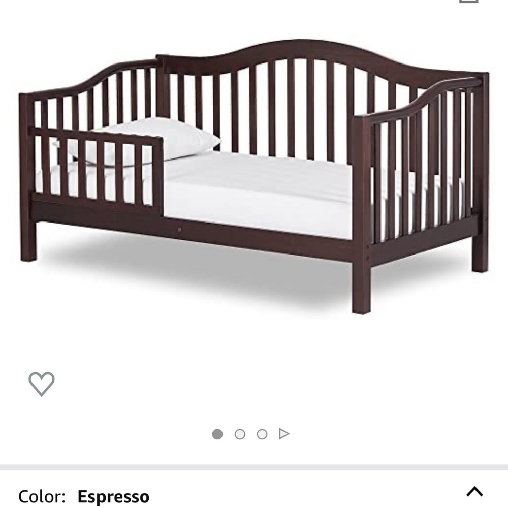 Toddler bed
